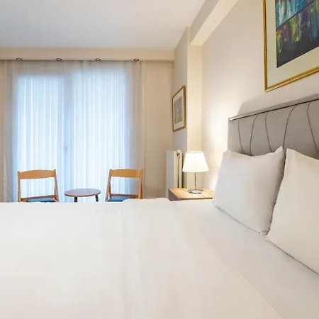 Pleasant Flat With Location In Sisli * Istanbul